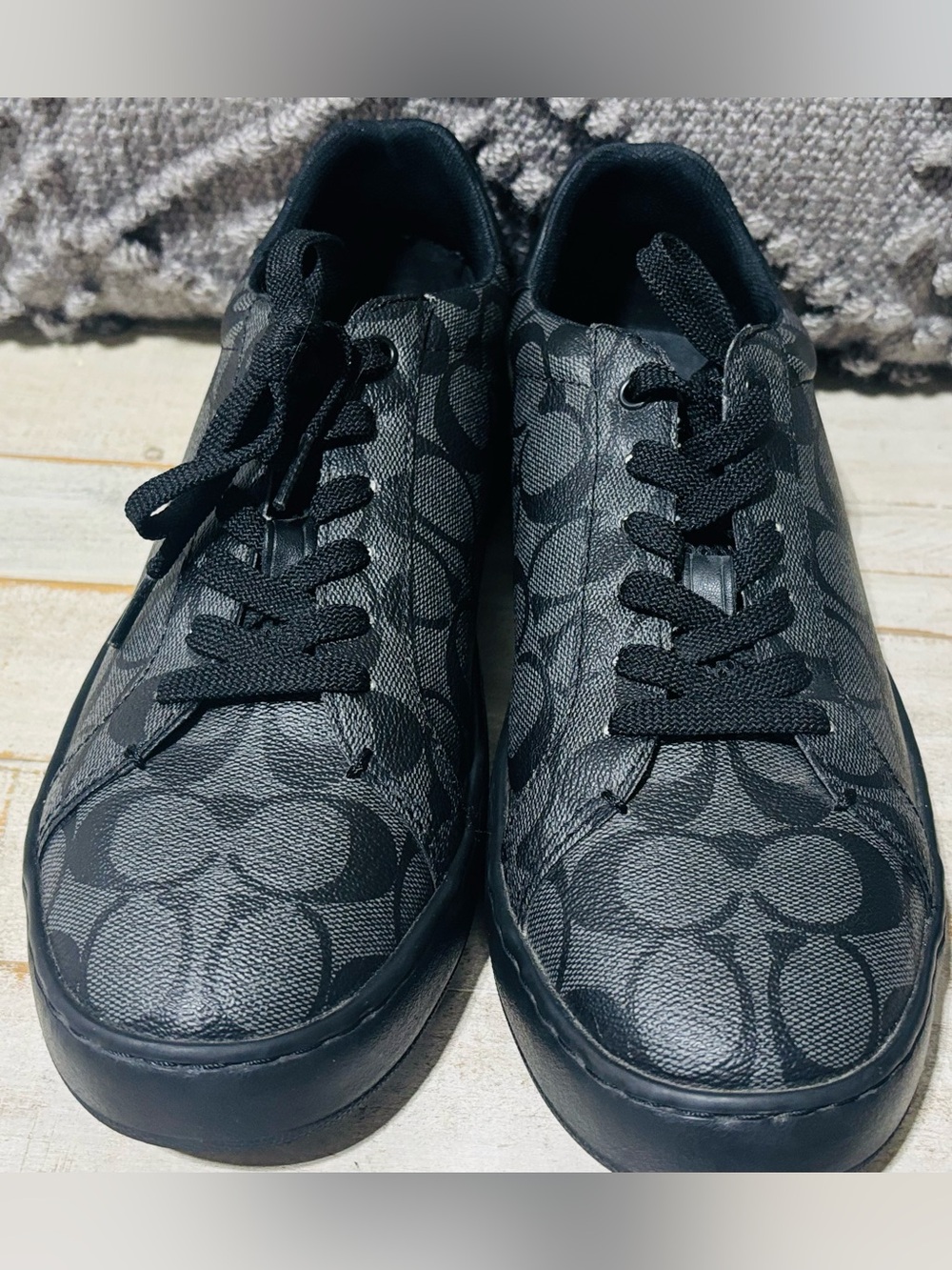 Men’s Coach Clip Low-Top Signature Sneaker-Sz 8.5